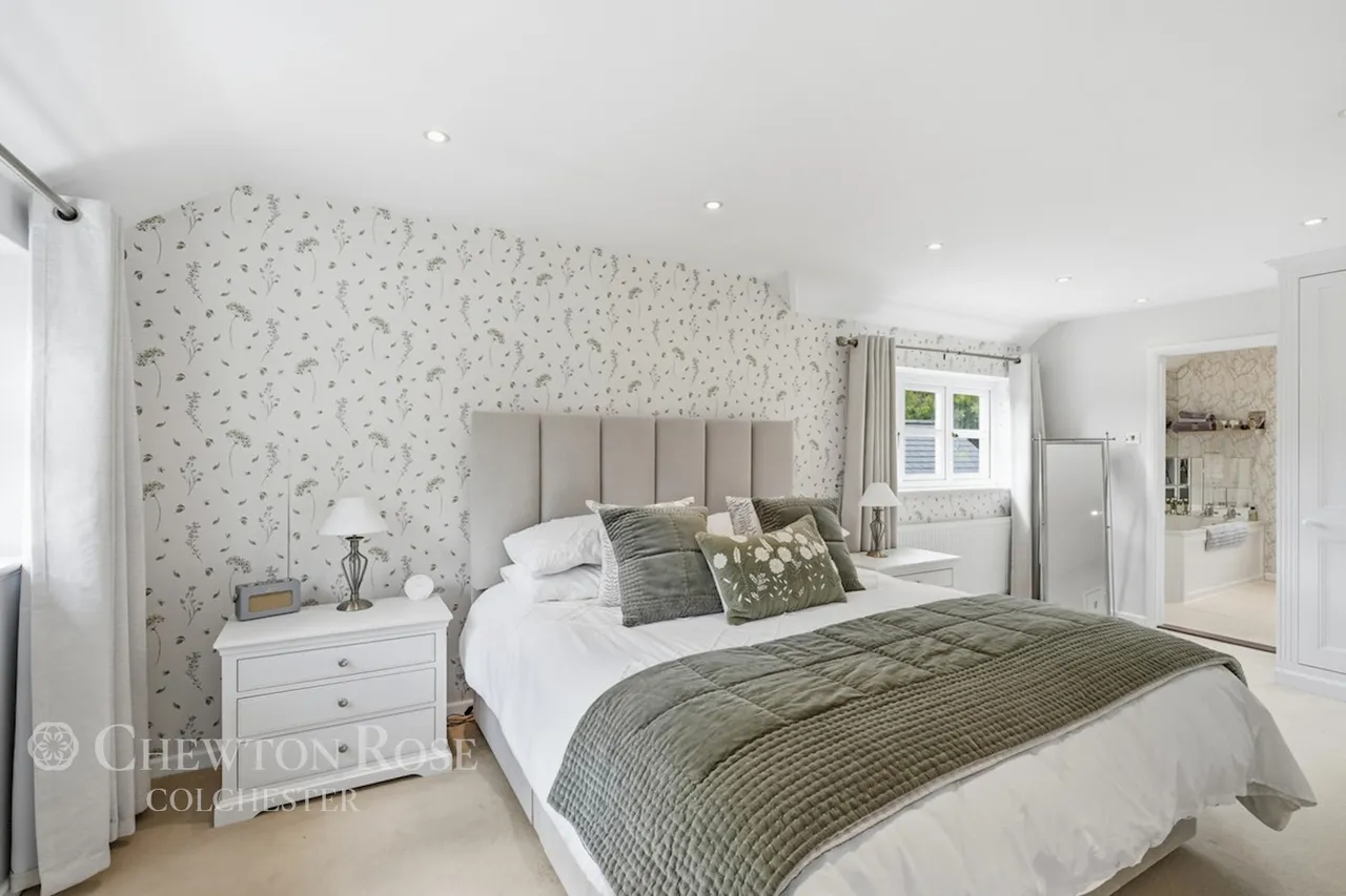 Fields Farm Road, Layer-de-la-Haye, photo 13