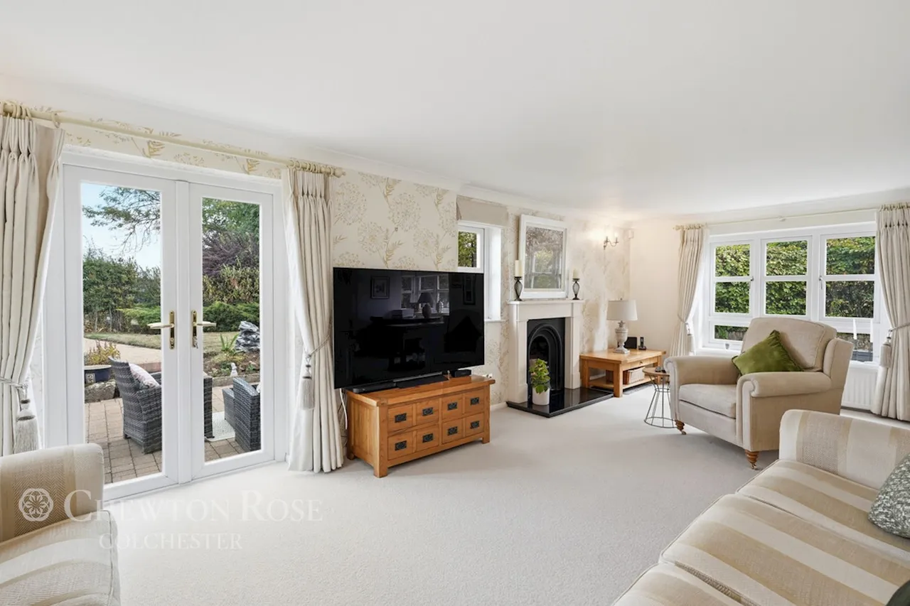 Fields Farm Road, Layer-de-la-Haye, photo 4
