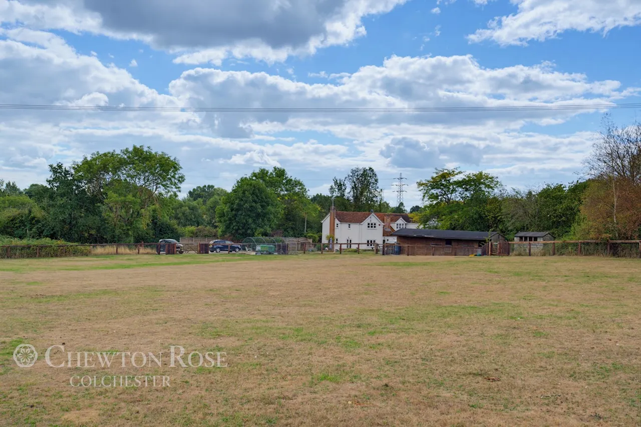 Fields Farm Road, Layer-de-la-Haye, photo 28