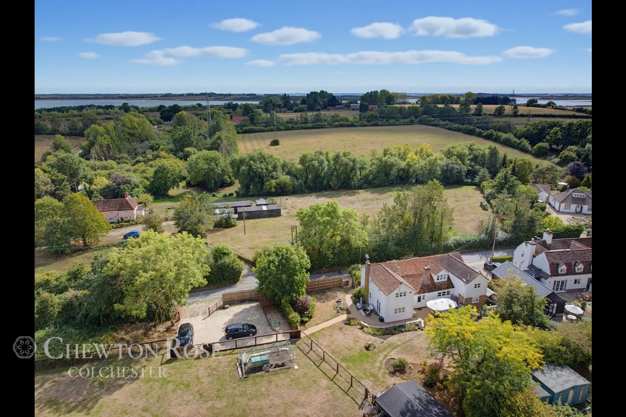 Fields Farm Road, Layer-de-la-Haye, photo 30