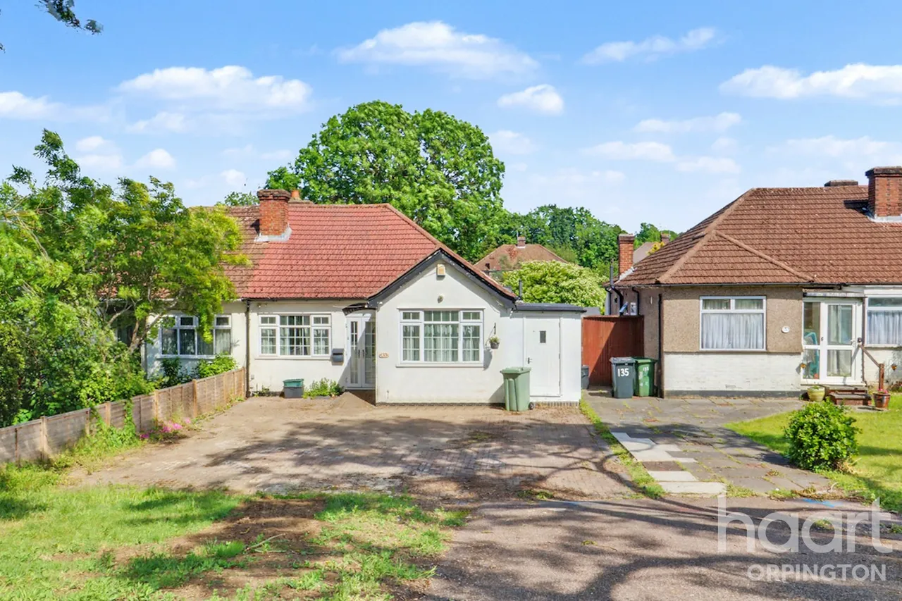 3 bed house for sale, Court Road, Orpington, BR6