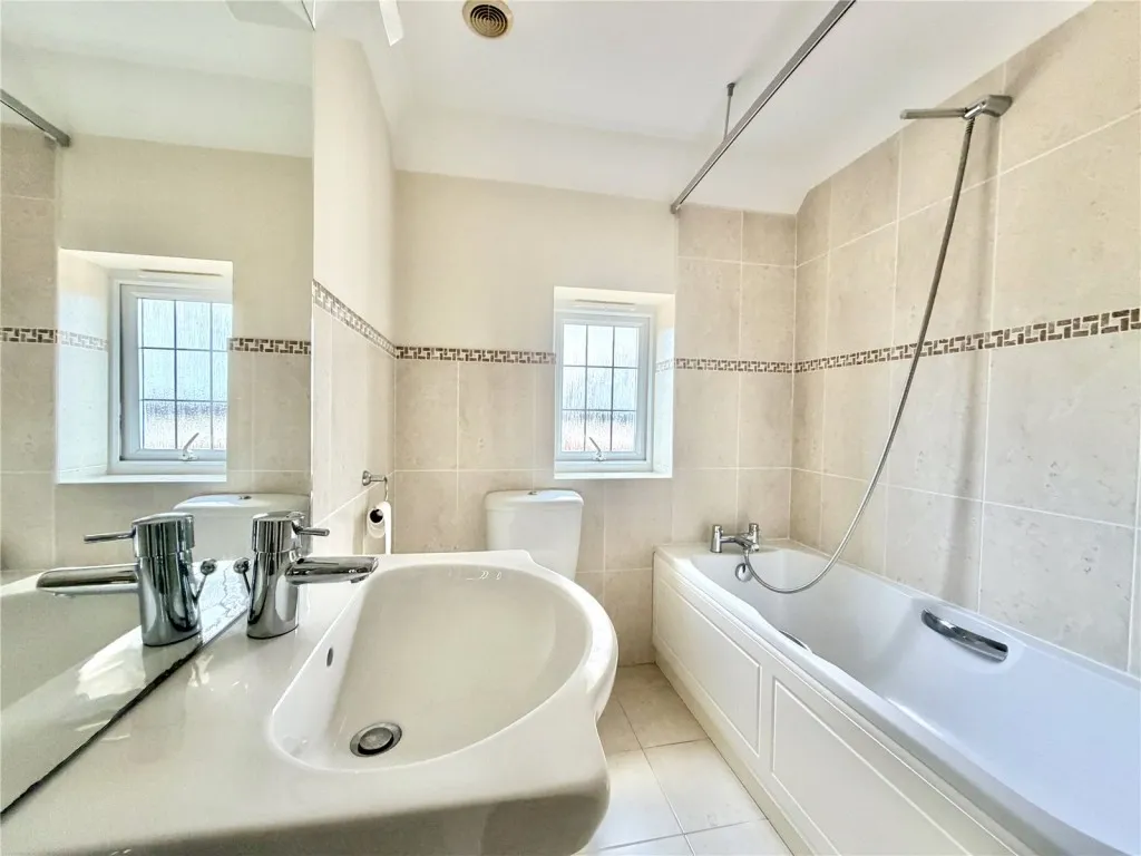 Lymington, Hampshire, photo 6