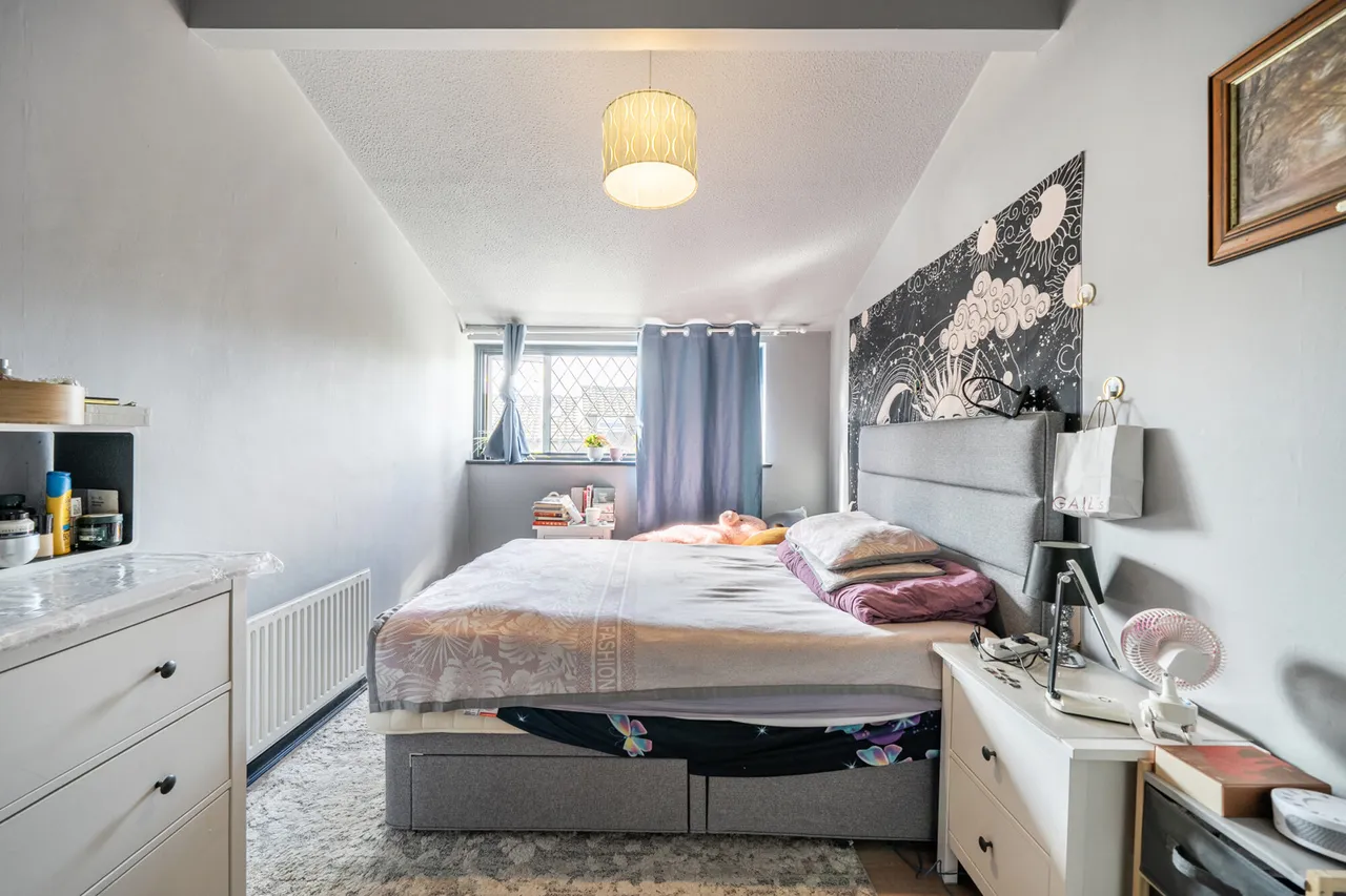 Brickett Close, Ruislip, HA4, photo 8