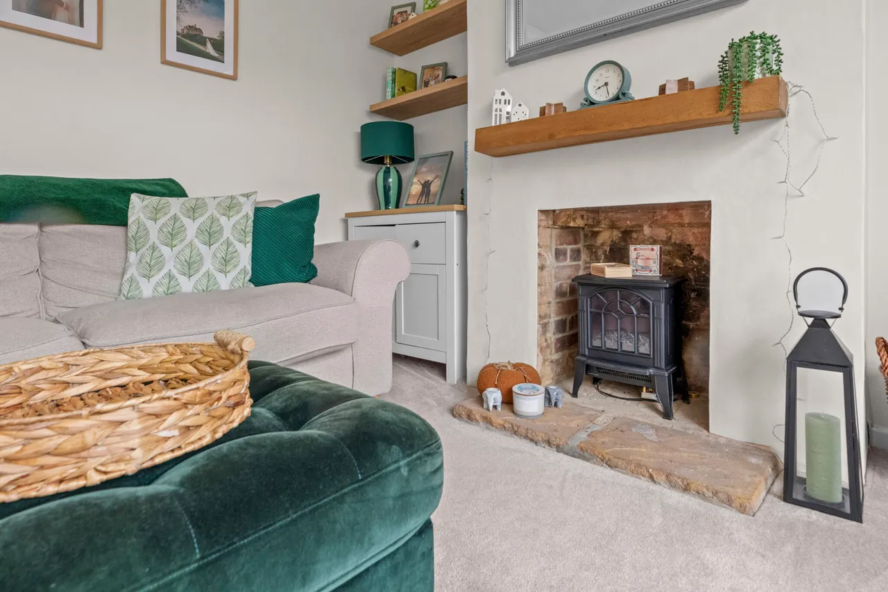 Ingram Avenue, Aylesbury, HP21, photo 5