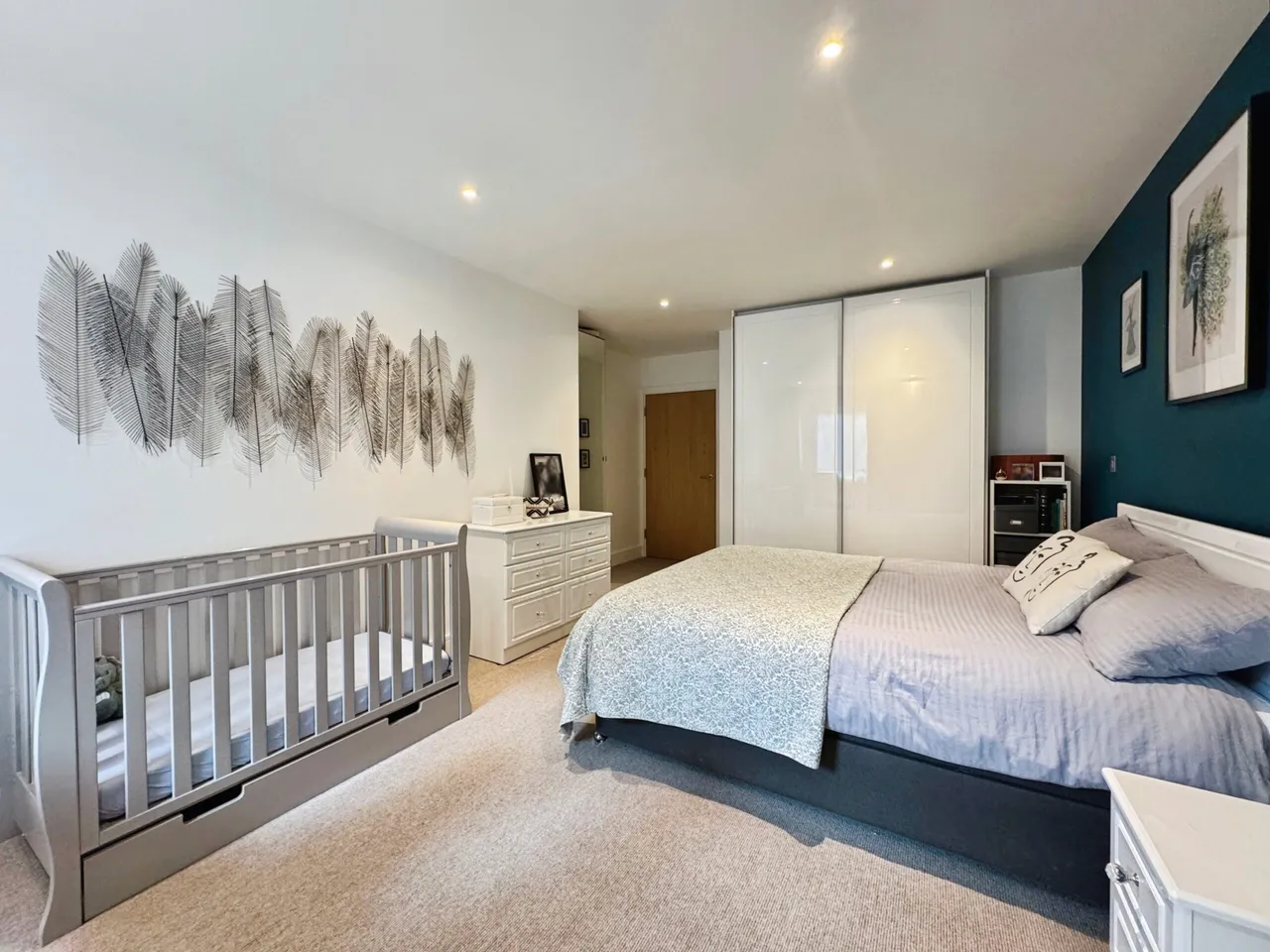 Silverworks Close, NW9, photo 10