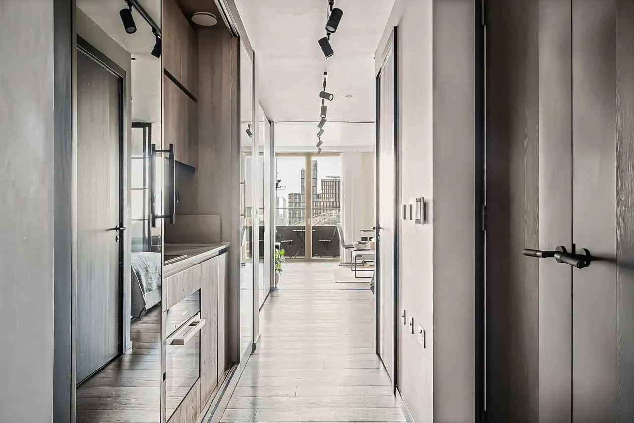 Hewett Street, Hackney, EC2A, photo 19