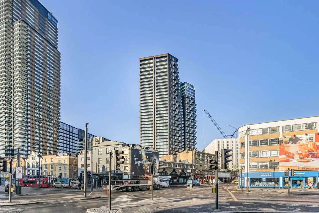Hewett Street, Hackney, EC2A, photo 11