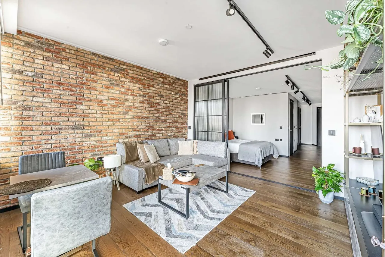 Hewett Street, Hackney, EC2A, photo 4