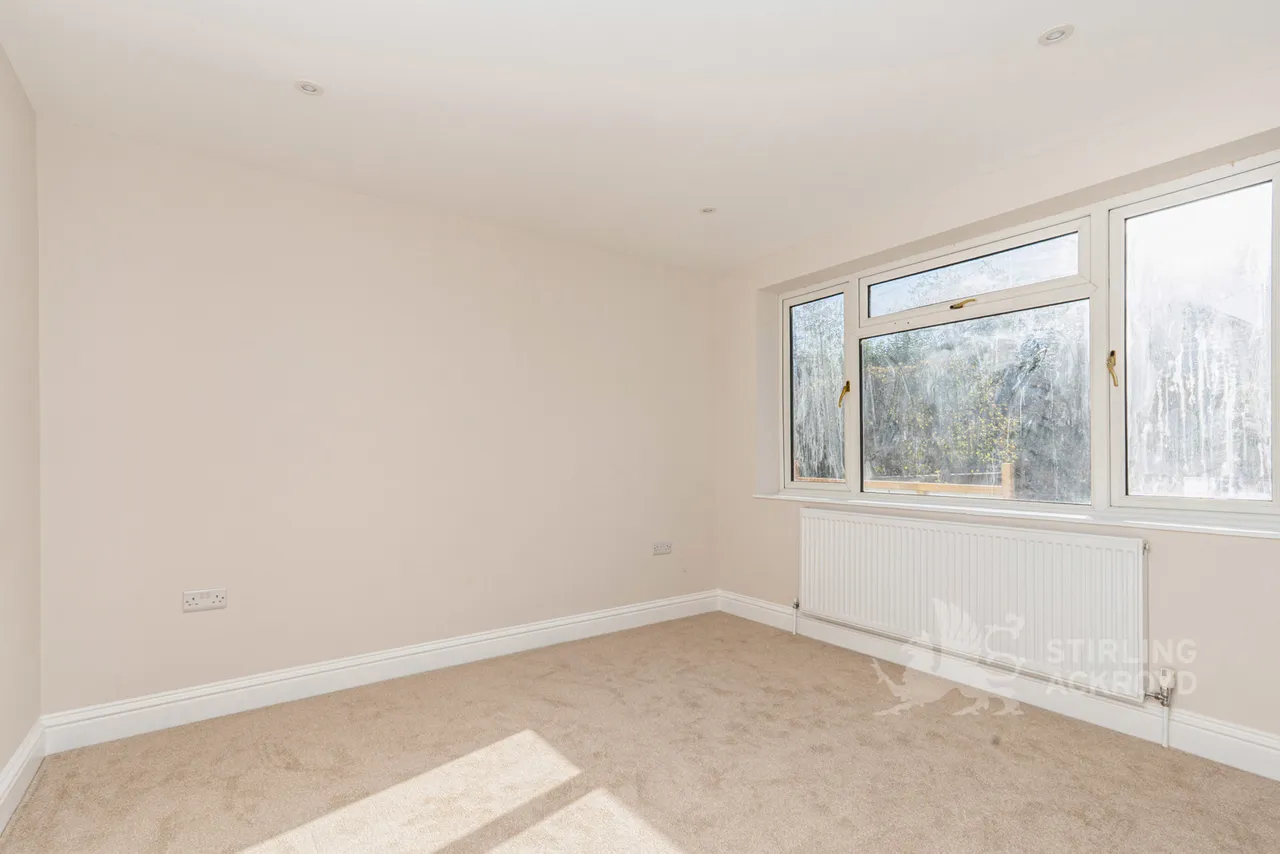 Woodlands Avenue, West Byfleet, KT14, photo 14