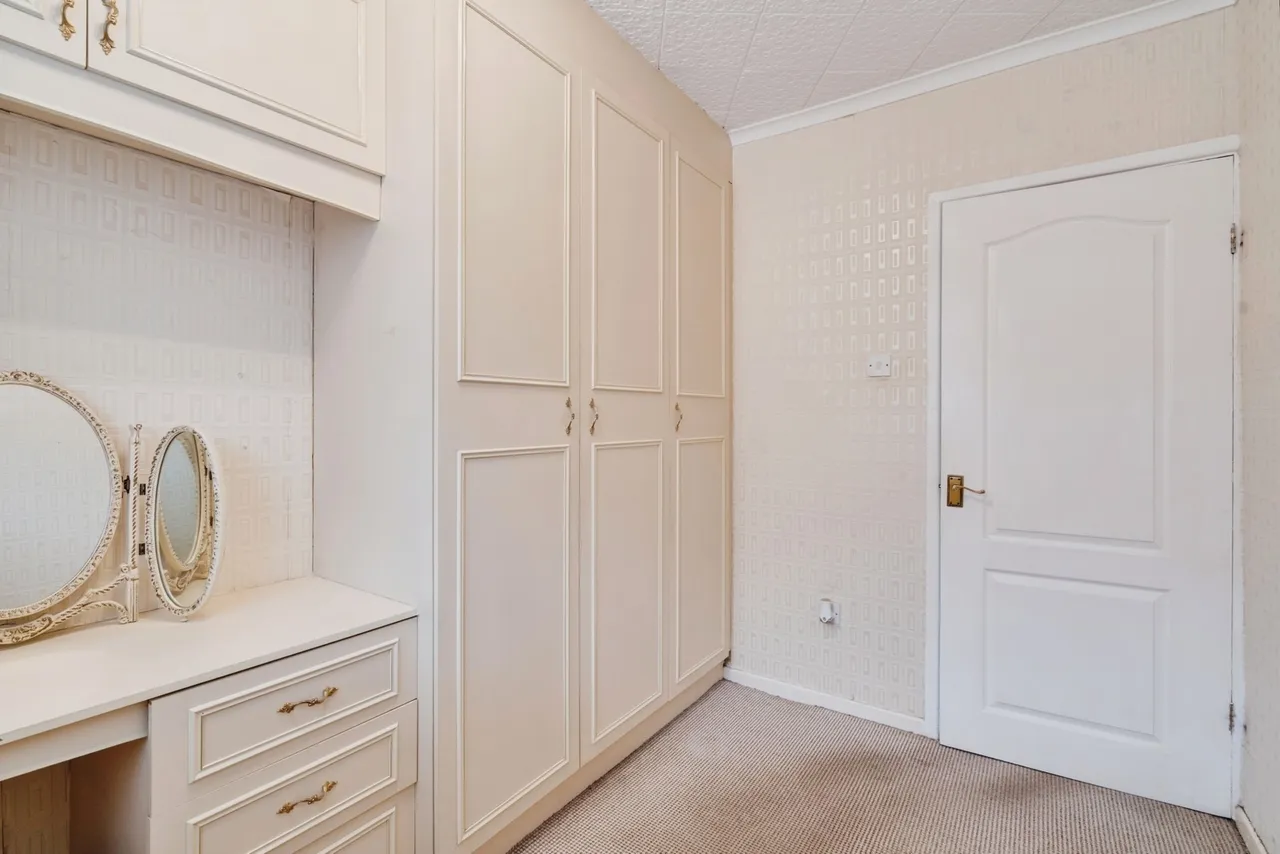Balmoral Drive, Hindley, WN2, photo 15