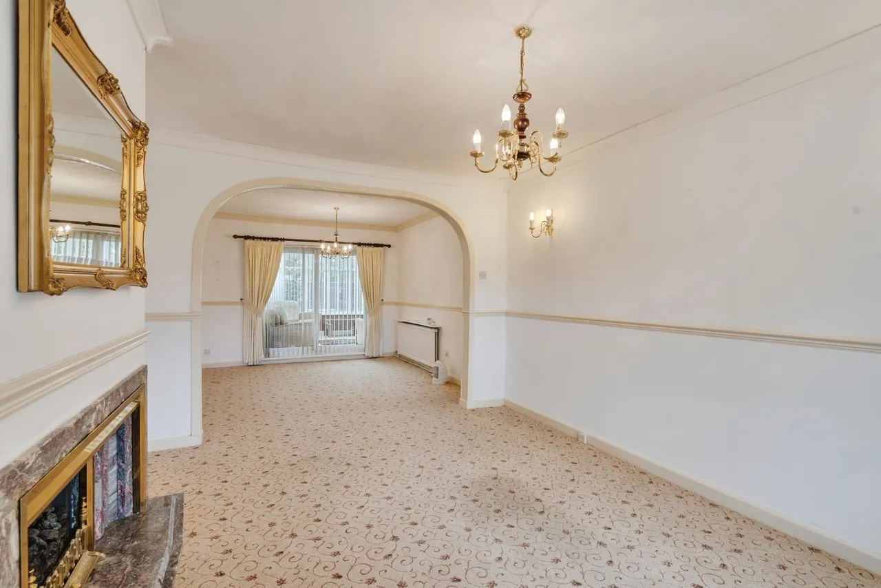 Balmoral Drive, Hindley, WN2, photo 5