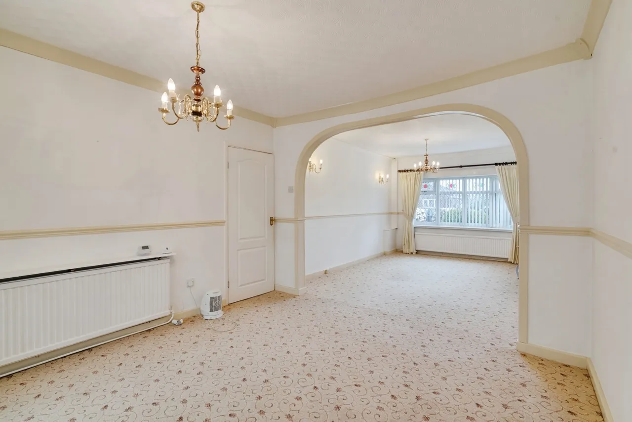Balmoral Drive, Hindley, WN2, photo 6