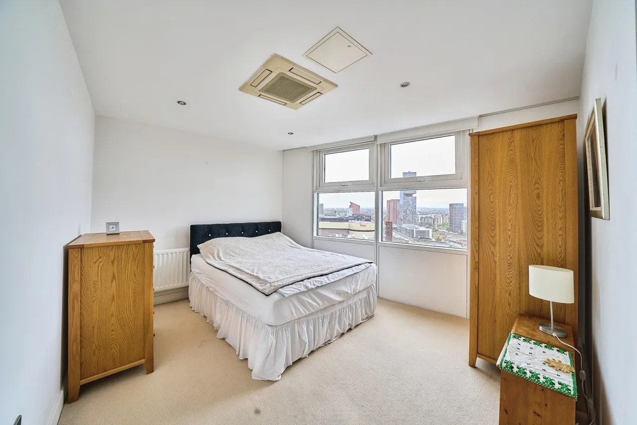 Angel Lane, London, E15, photo 11