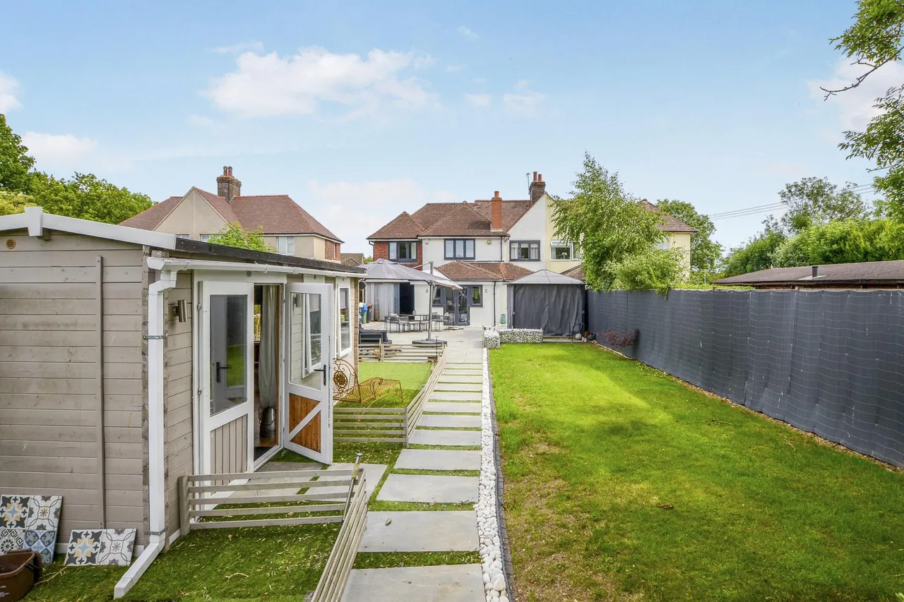 Markyate Road, Luton, LU1, photo 38