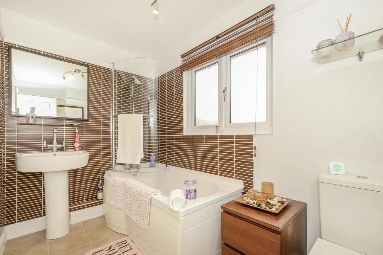 Markyate Road, Luton, LU1, photo 24