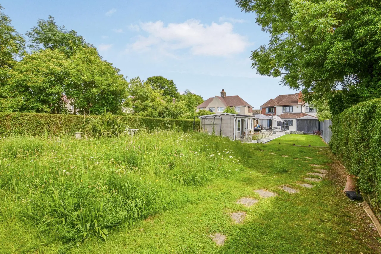 Markyate Road, Luton, LU1, photo 37