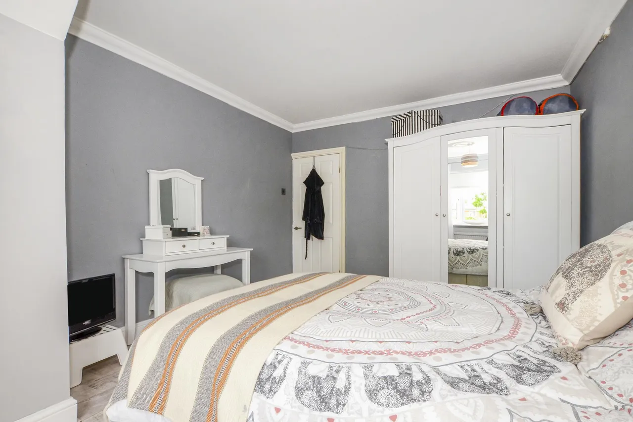 Markyate Road, Luton, LU1, photo 28