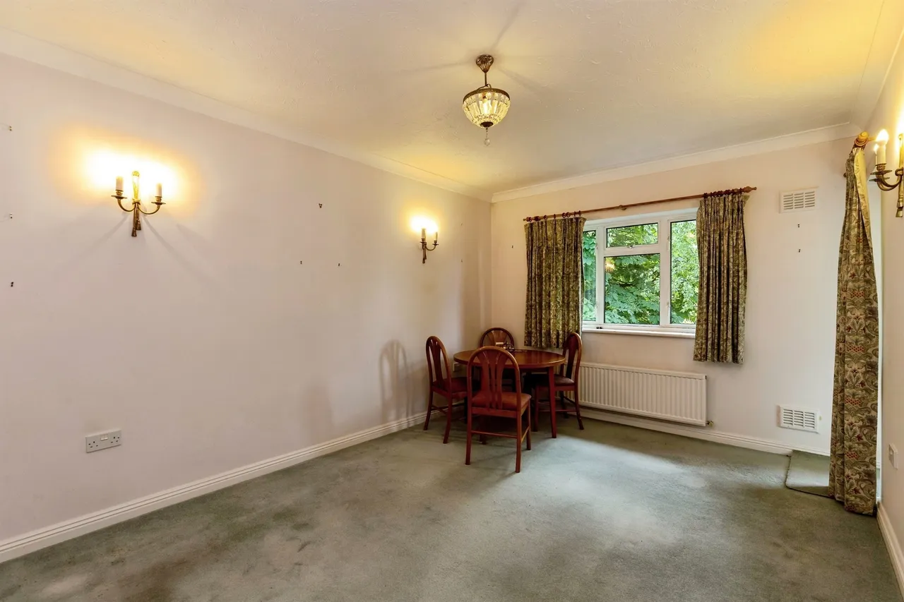Dean Park Road, Bournemouth, photo 3