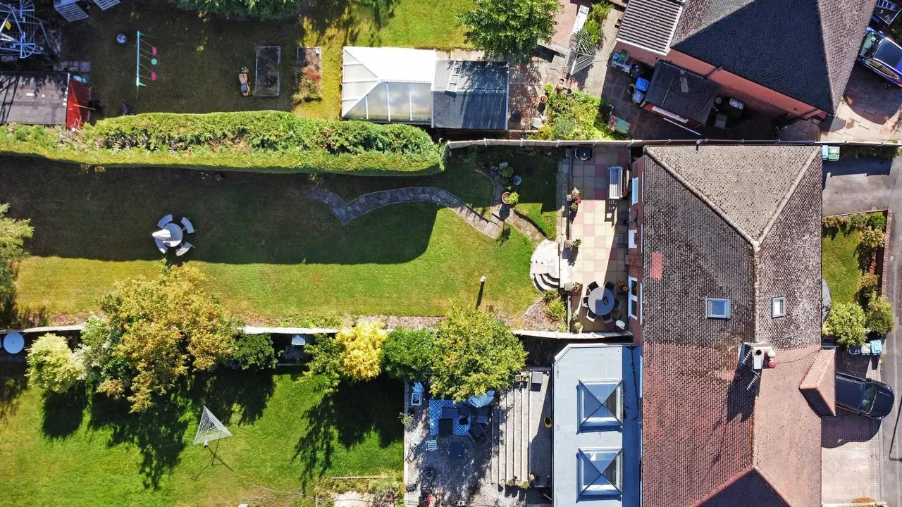Canterbury Road, Hale, Cheshire WA15 8PL, photo 16
