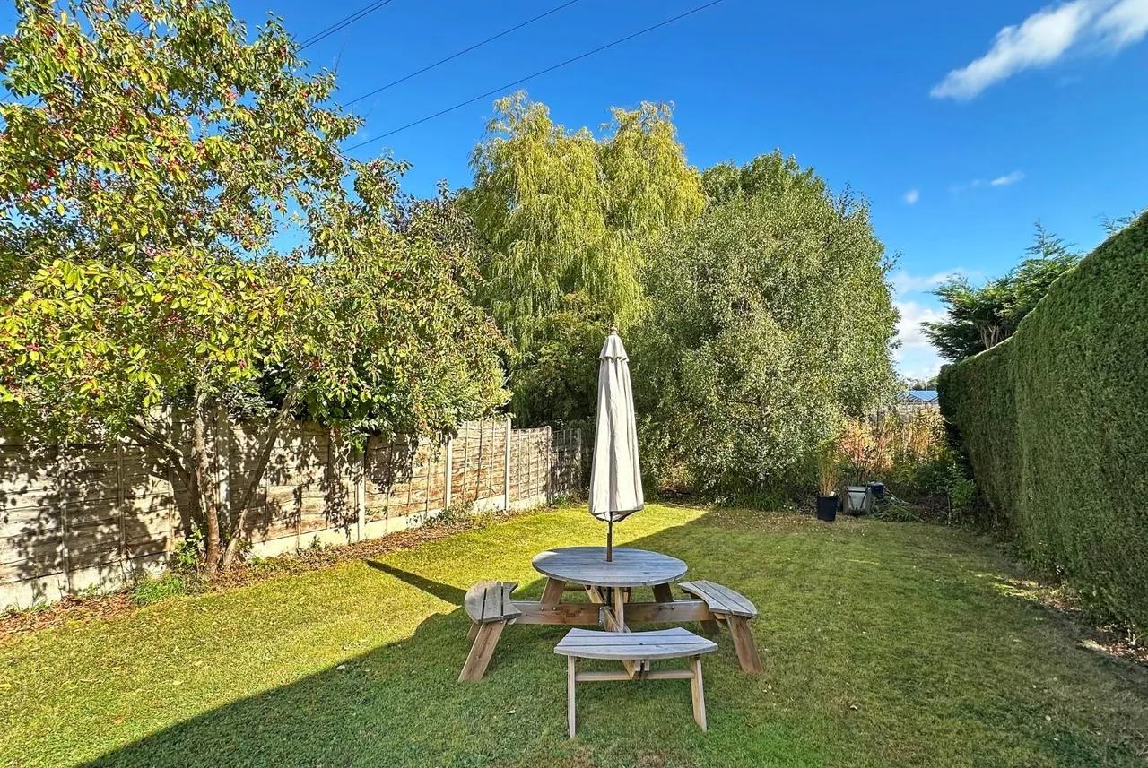 Canterbury Road, Hale, Cheshire WA15 8PL, photo 14