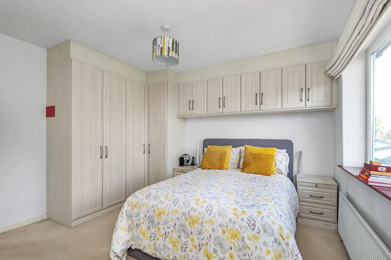 Canterbury Road, Hale, Cheshire WA15 8PL, photo 23