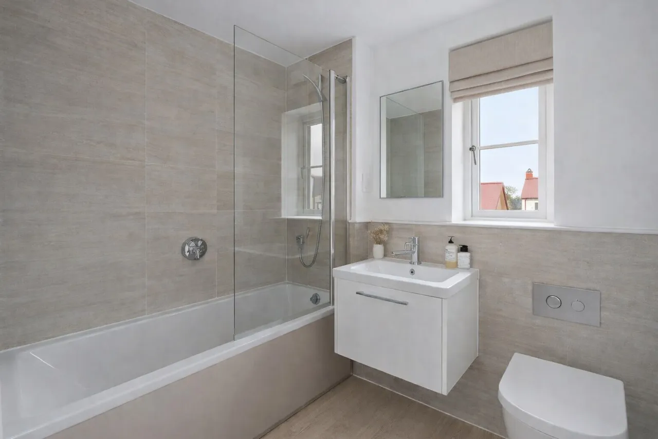 Hoe Lane, North Baddesley, SO52, photo 8