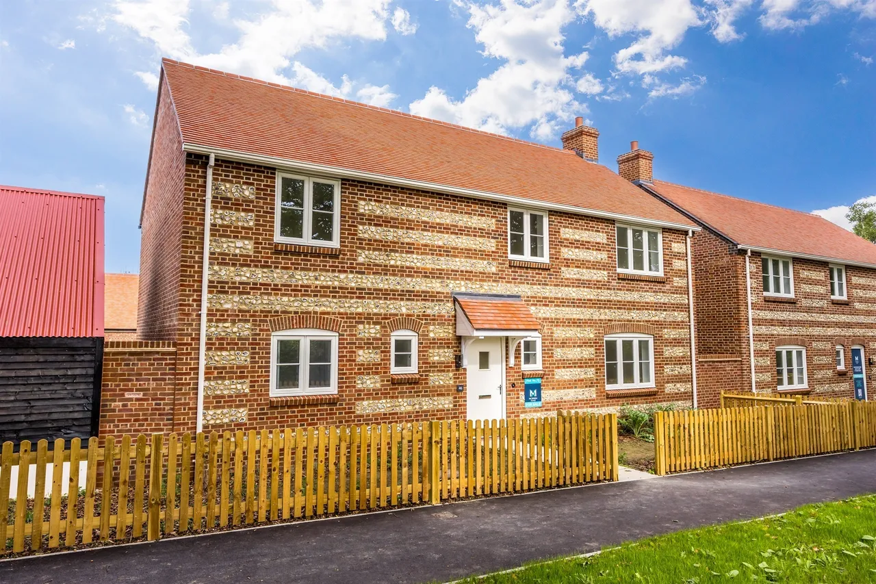 4 bed house for sale, Hoe Lane, North Baddesley, SO52
