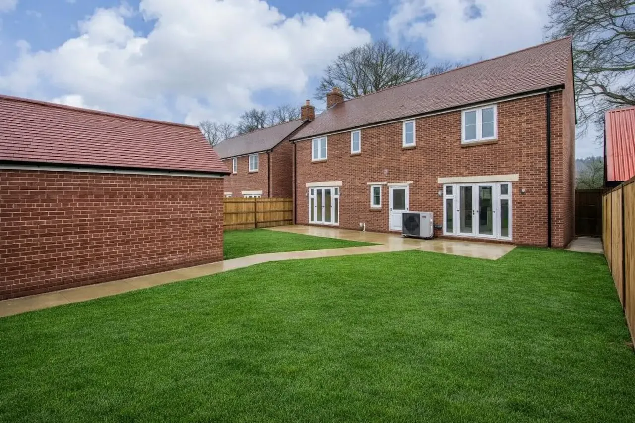 Hoe Lane, North Baddesley, SO52, photo 10
