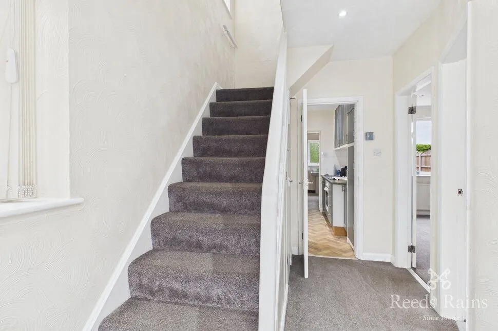 Alden Crescent, Pontefract, West Yorkshire, WF8, photo 3