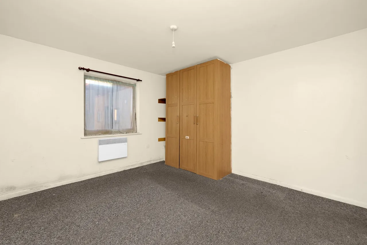 Sparsholt Road, Barking, IG11, photo 9