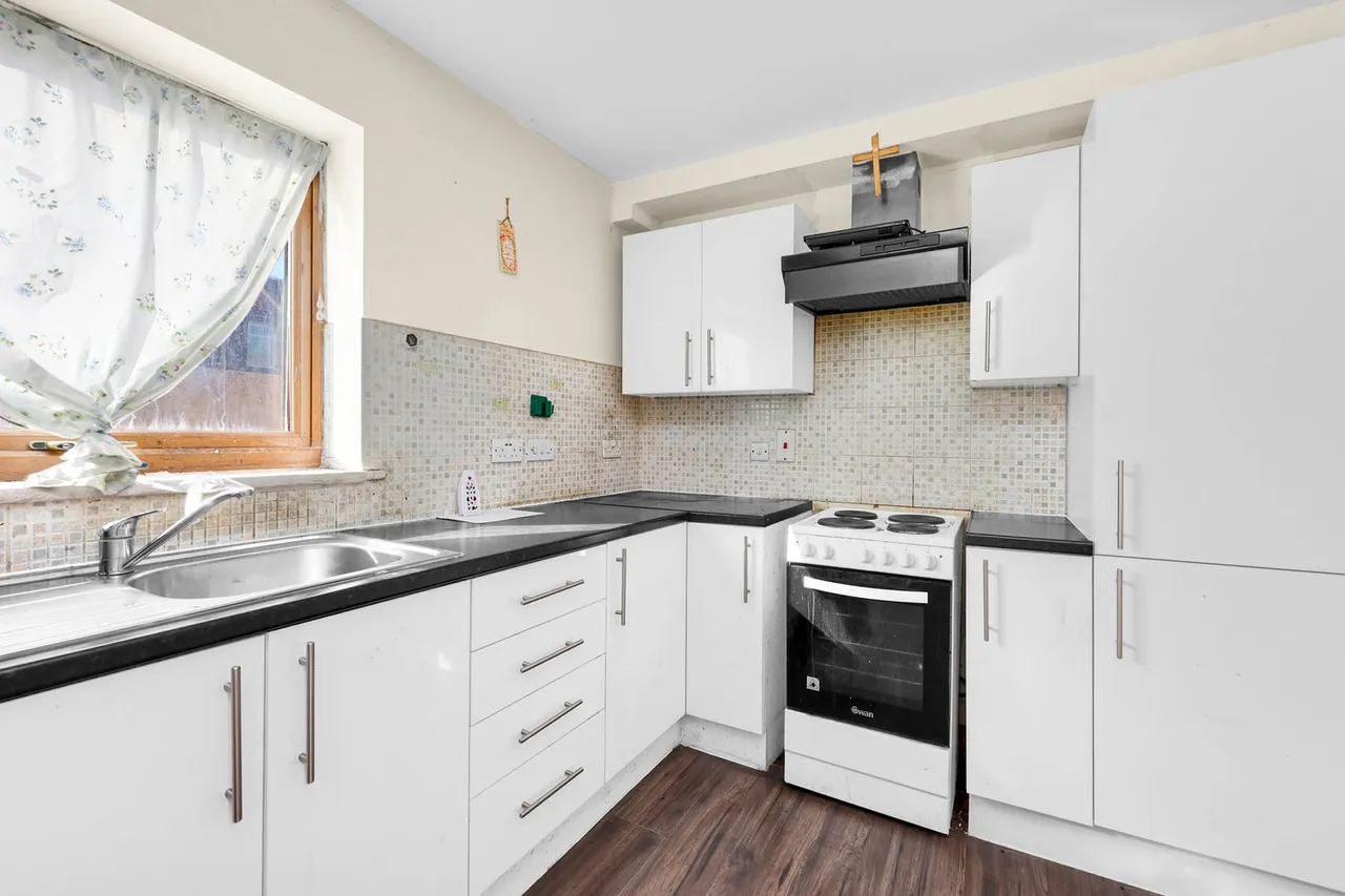 Sparsholt Road, Barking, IG11, photo 7