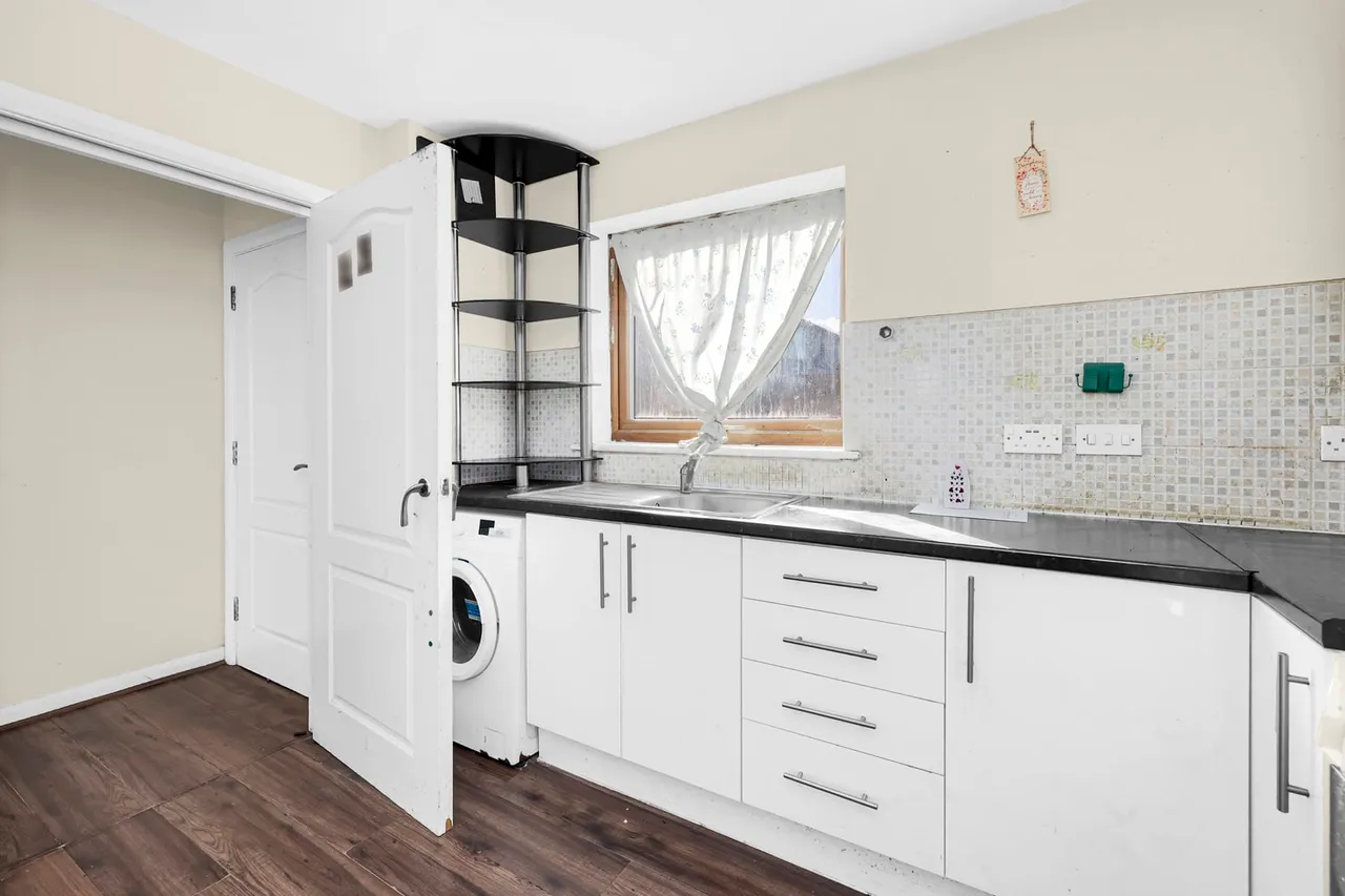 Sparsholt Road, Barking, IG11, photo 8