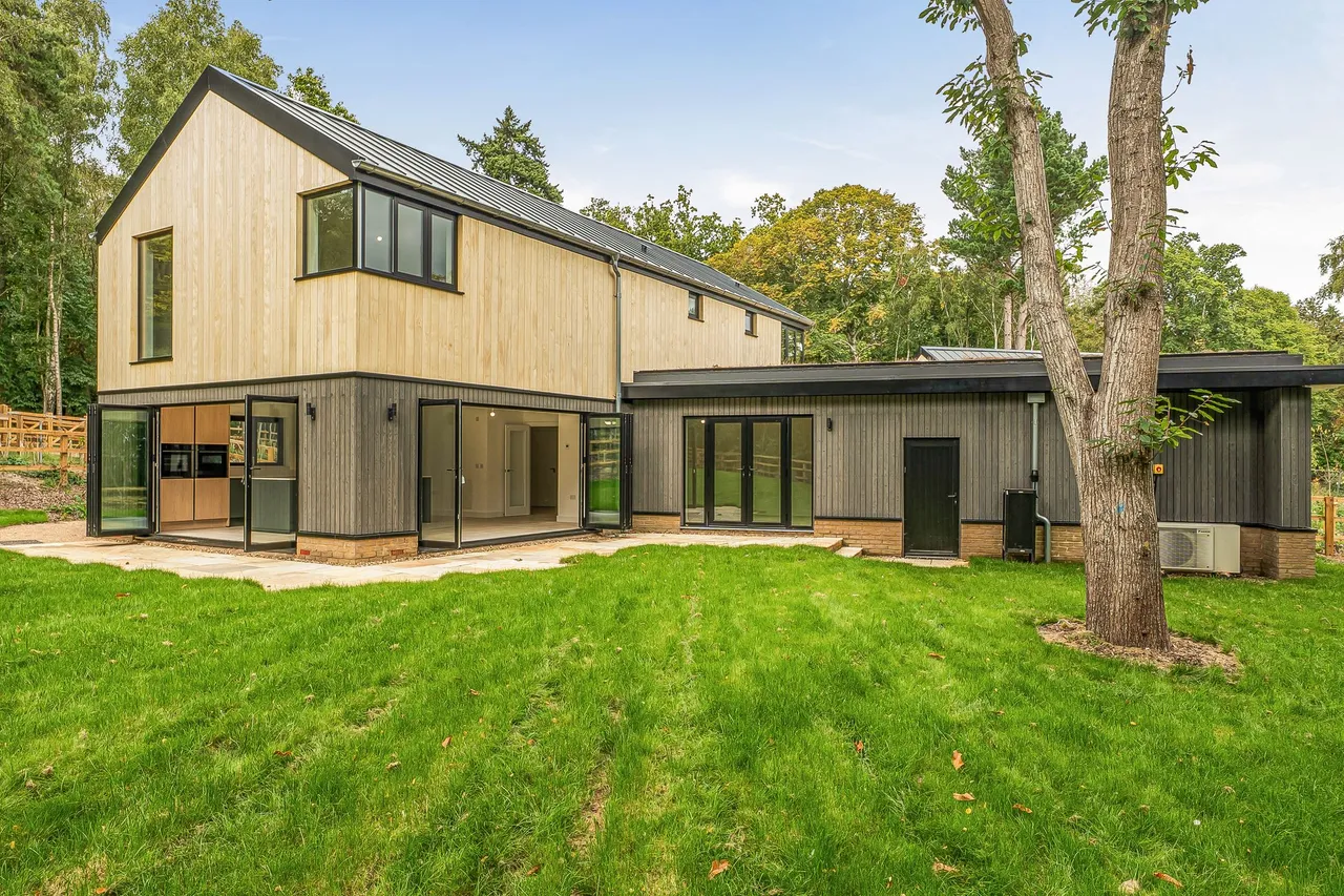 Waltham Park Road, Pulborough, RH20, photo 4
