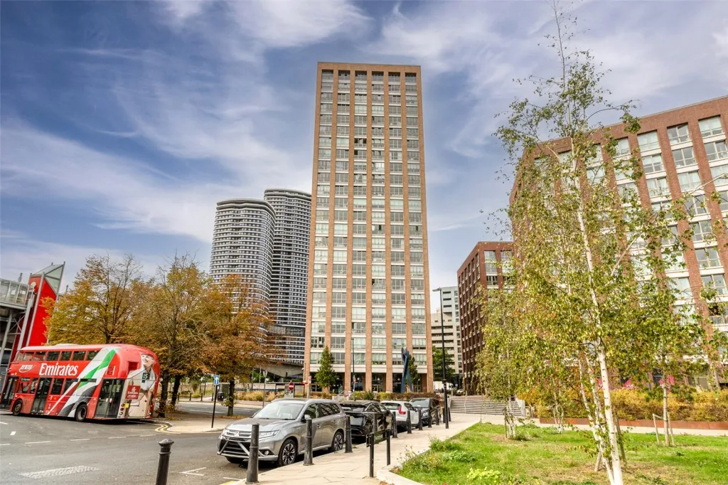 1 bed flat for sale, Arniston Way, Blackwall, E14