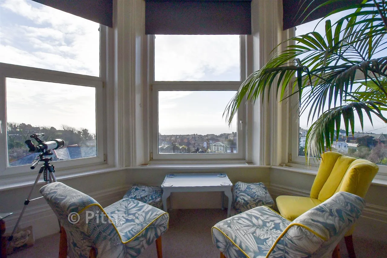 St. Boniface Road, Ventnor, PO38, photo 5