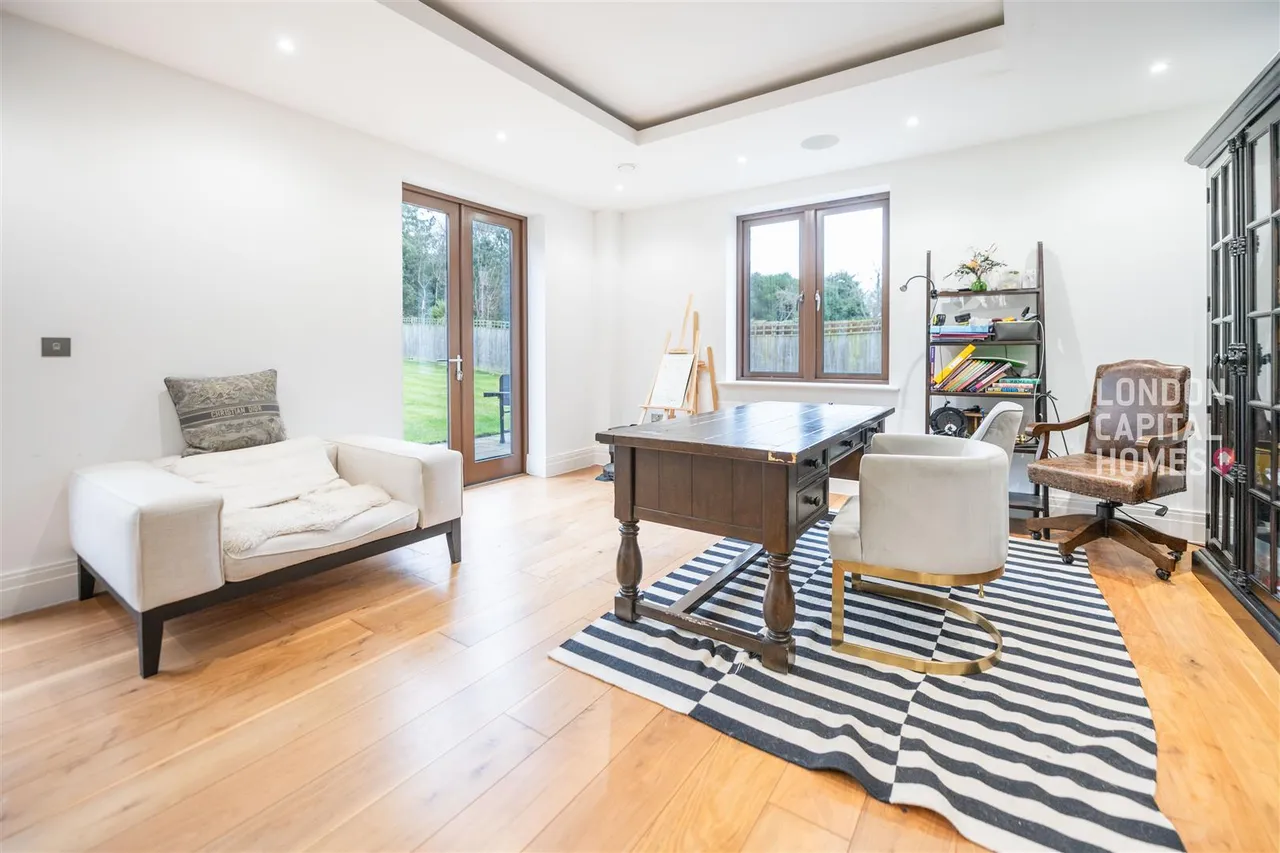 Duchess Crescent, Stanmore, photo 4