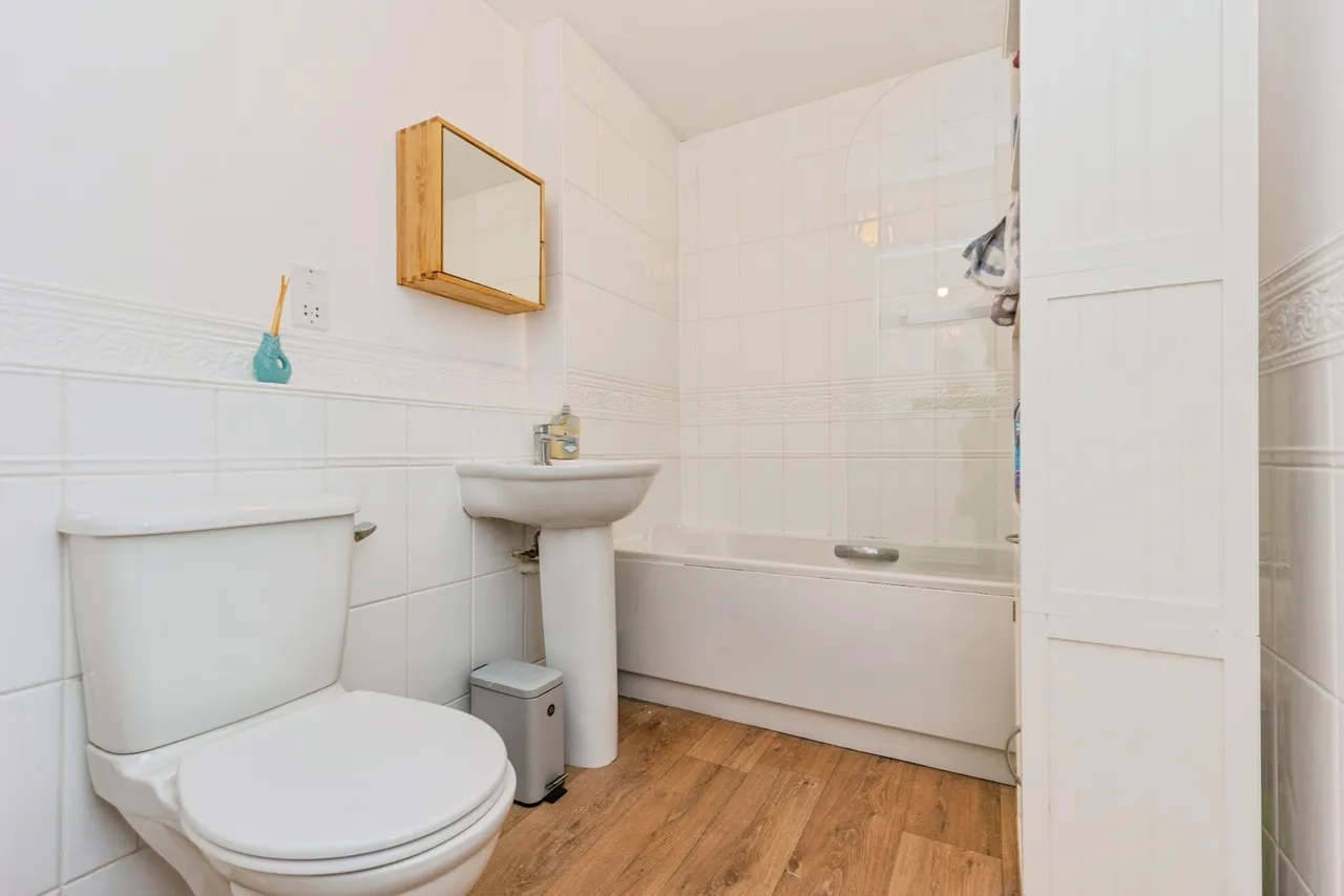 Marland Way, Stretford, M32, photo 13