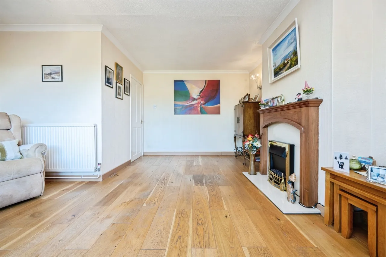 The Cedars, Wendover, HP22, photo 6