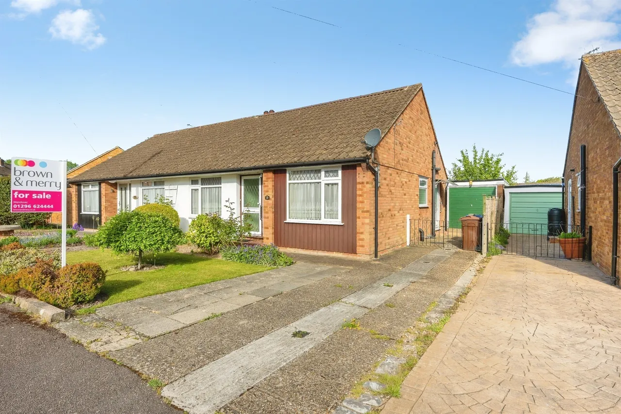 The Cedars, Wendover, HP22, photo 25