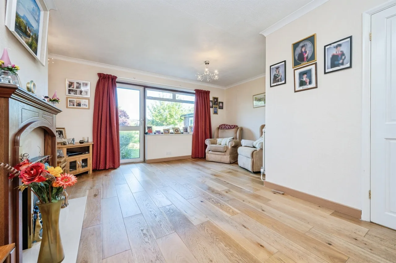 The Cedars, Wendover, HP22, photo 5