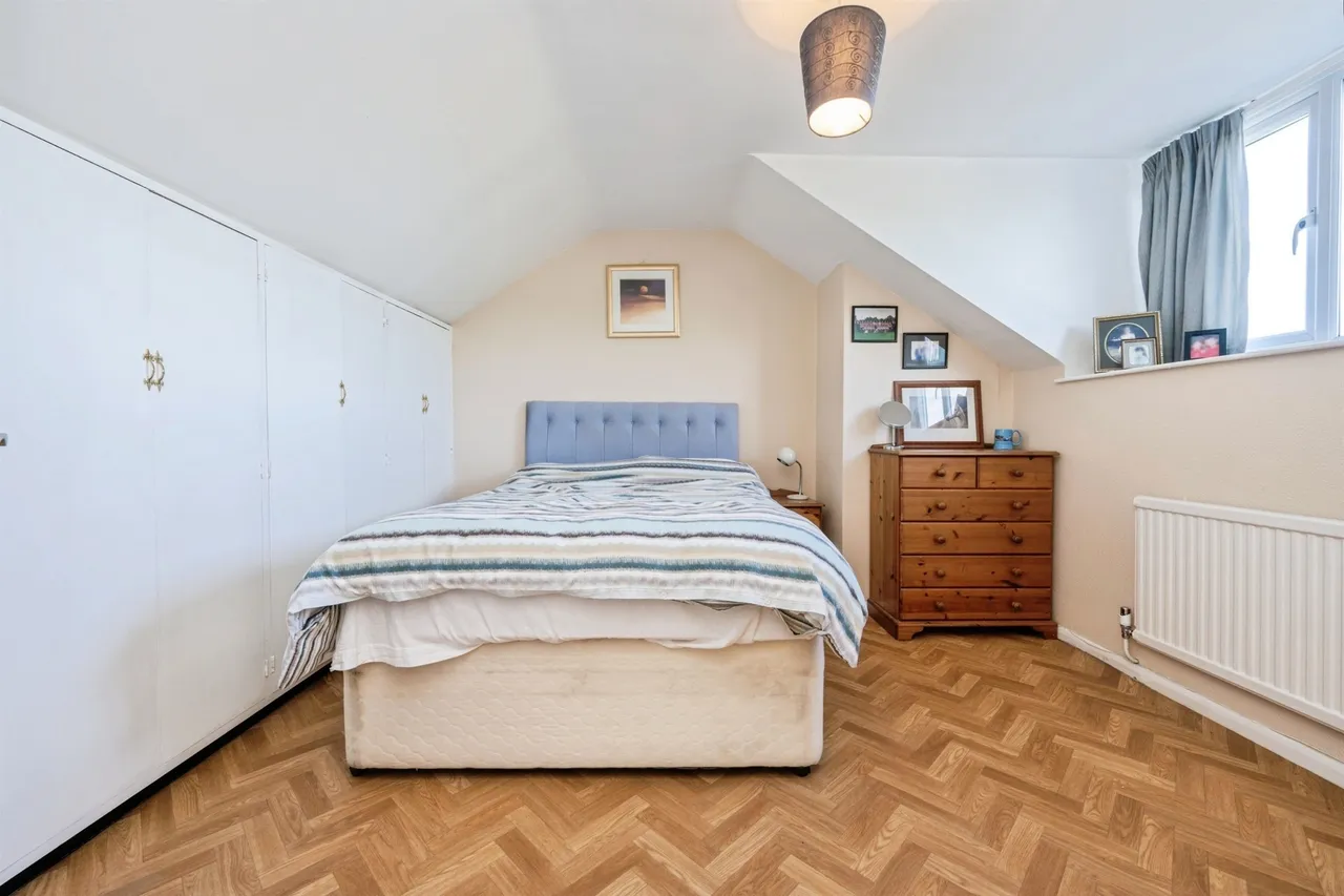 The Cedars, Wendover, HP22, photo 20