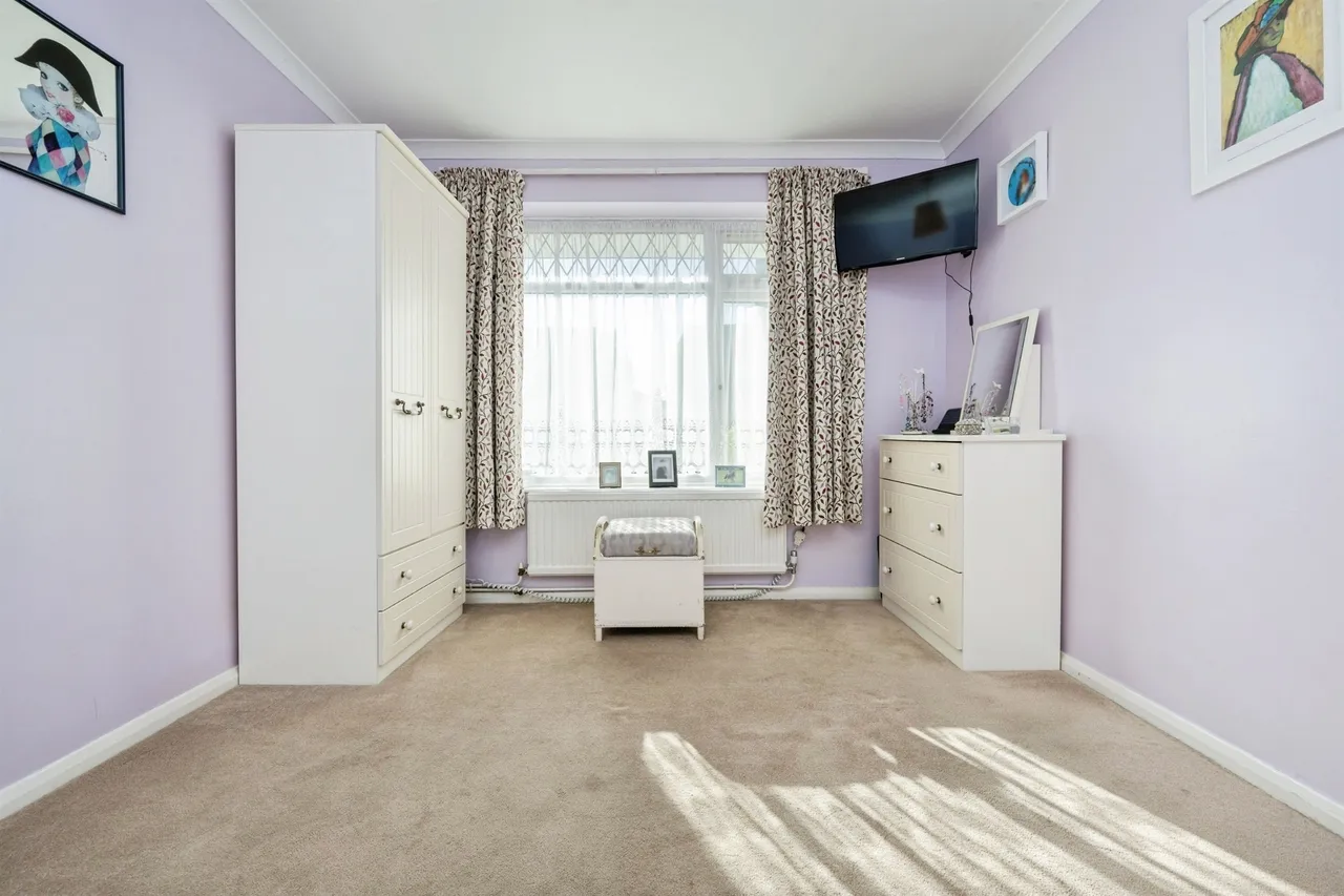 The Cedars, Wendover, HP22, photo 16