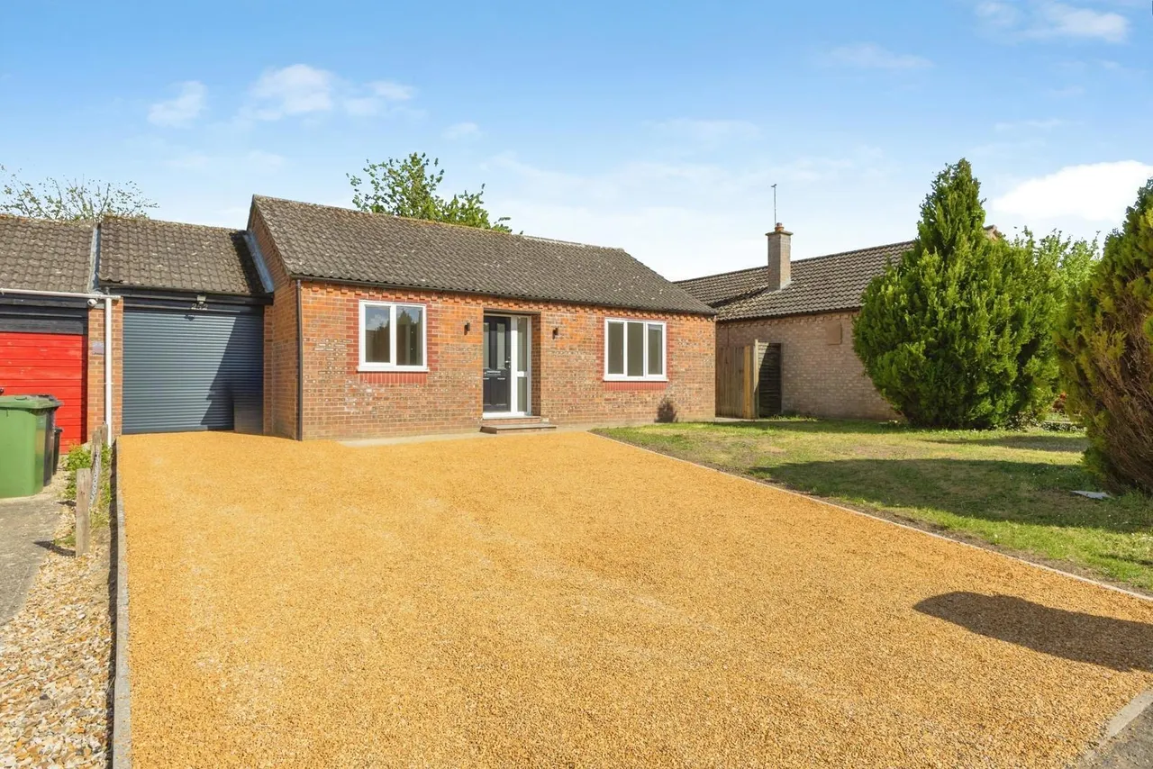 3 bed house for sale — Lovell Gardens, Watton, Thetford, Norfolk, IP25