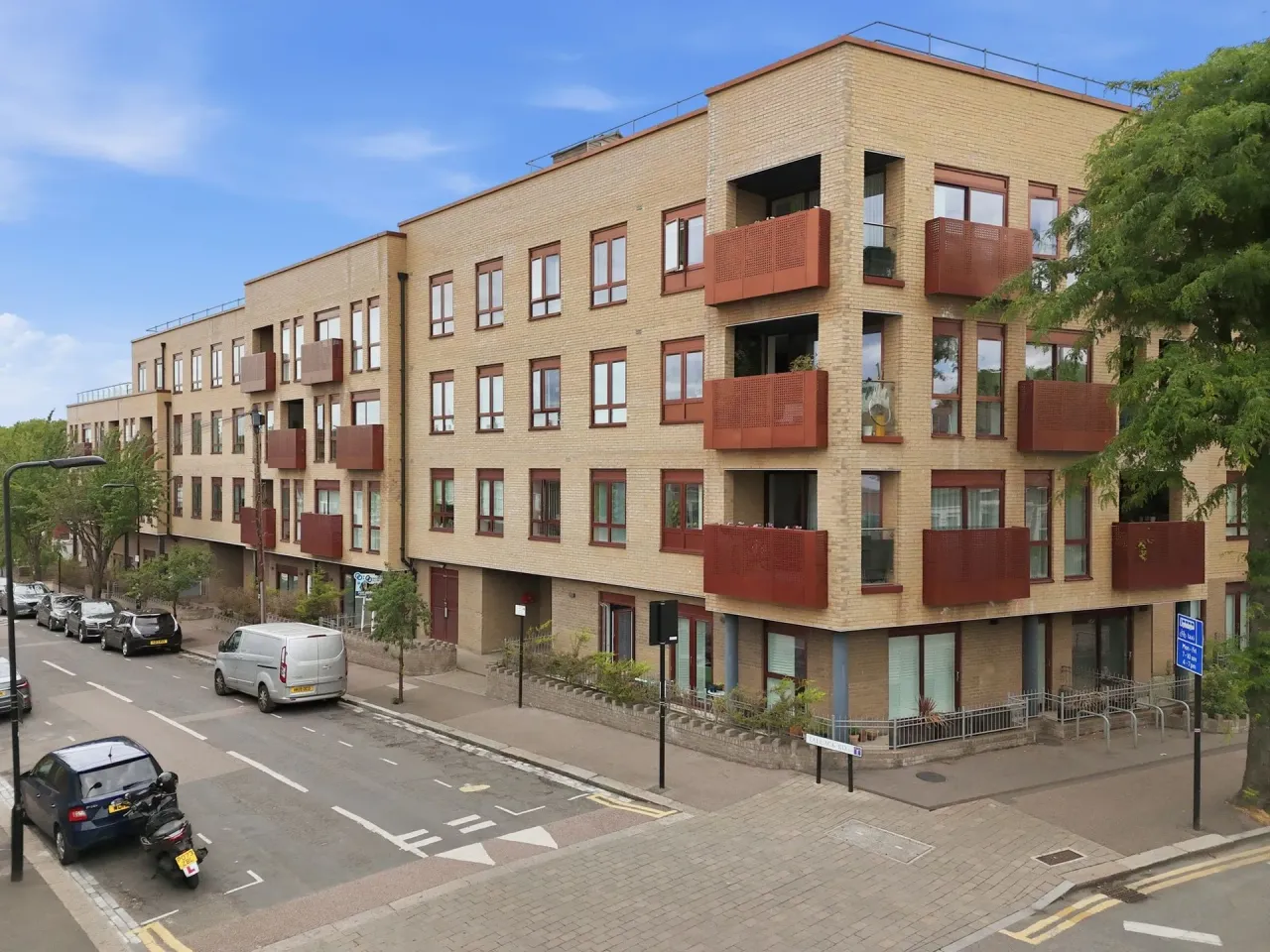 1 bed flat for sale — Bevan Court, Tallack Road, Leyton, E10