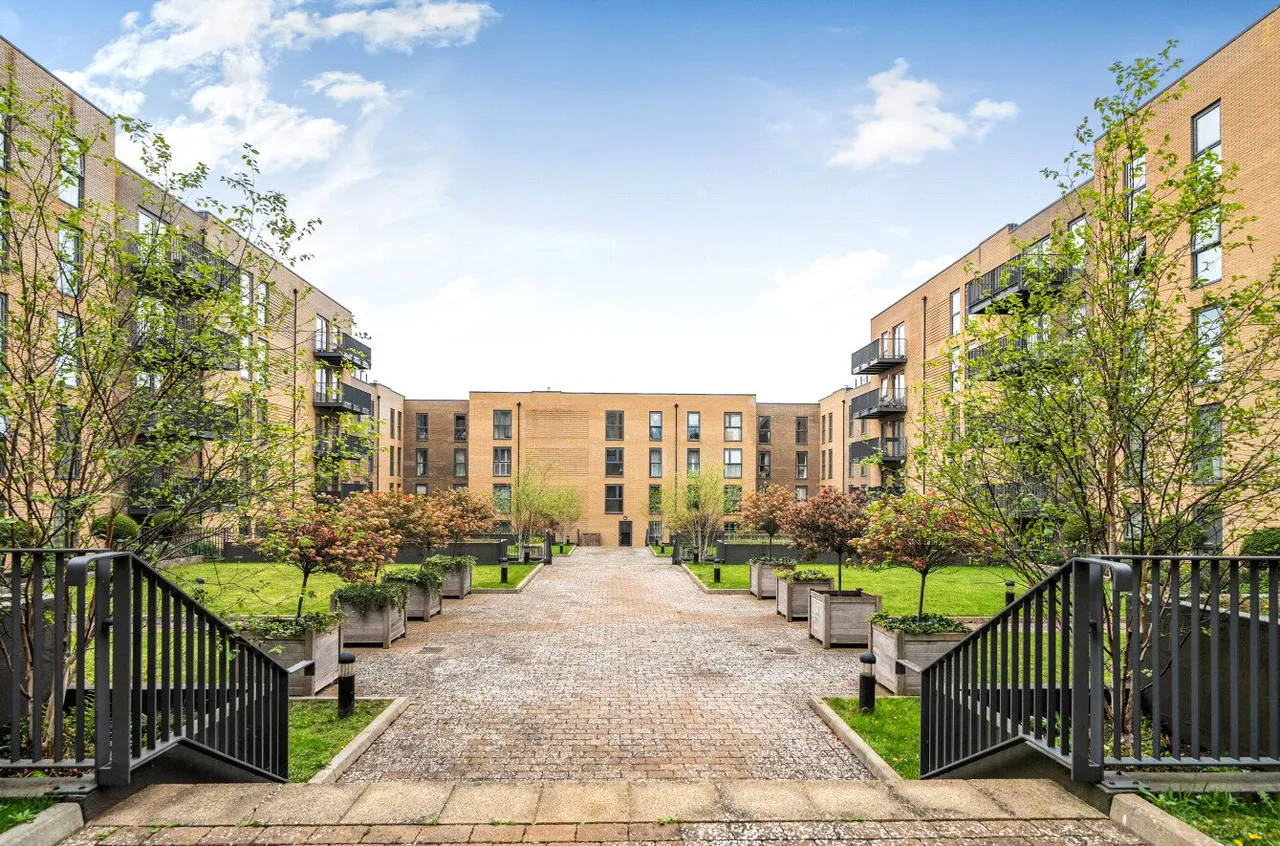 Apple Yard, London, SE20, photo 11
