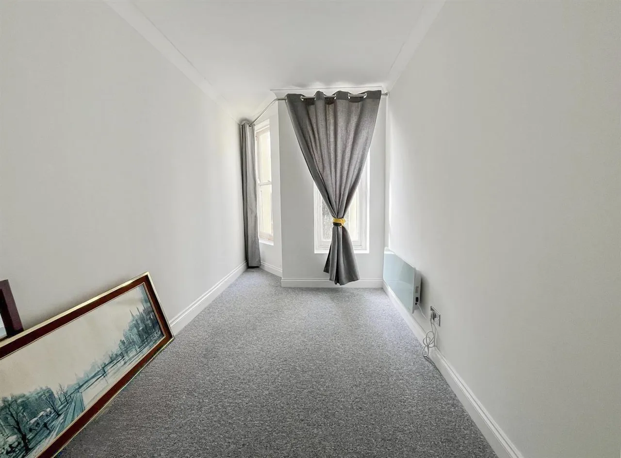 Warrior Square, St. Leonards-On-Sea, TN37 6BS, photo 10