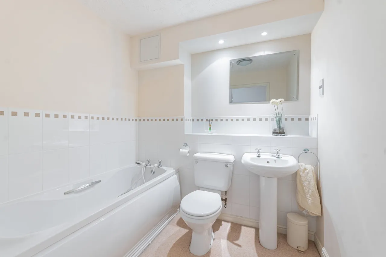Fazeley Close, Solihull, photo 15