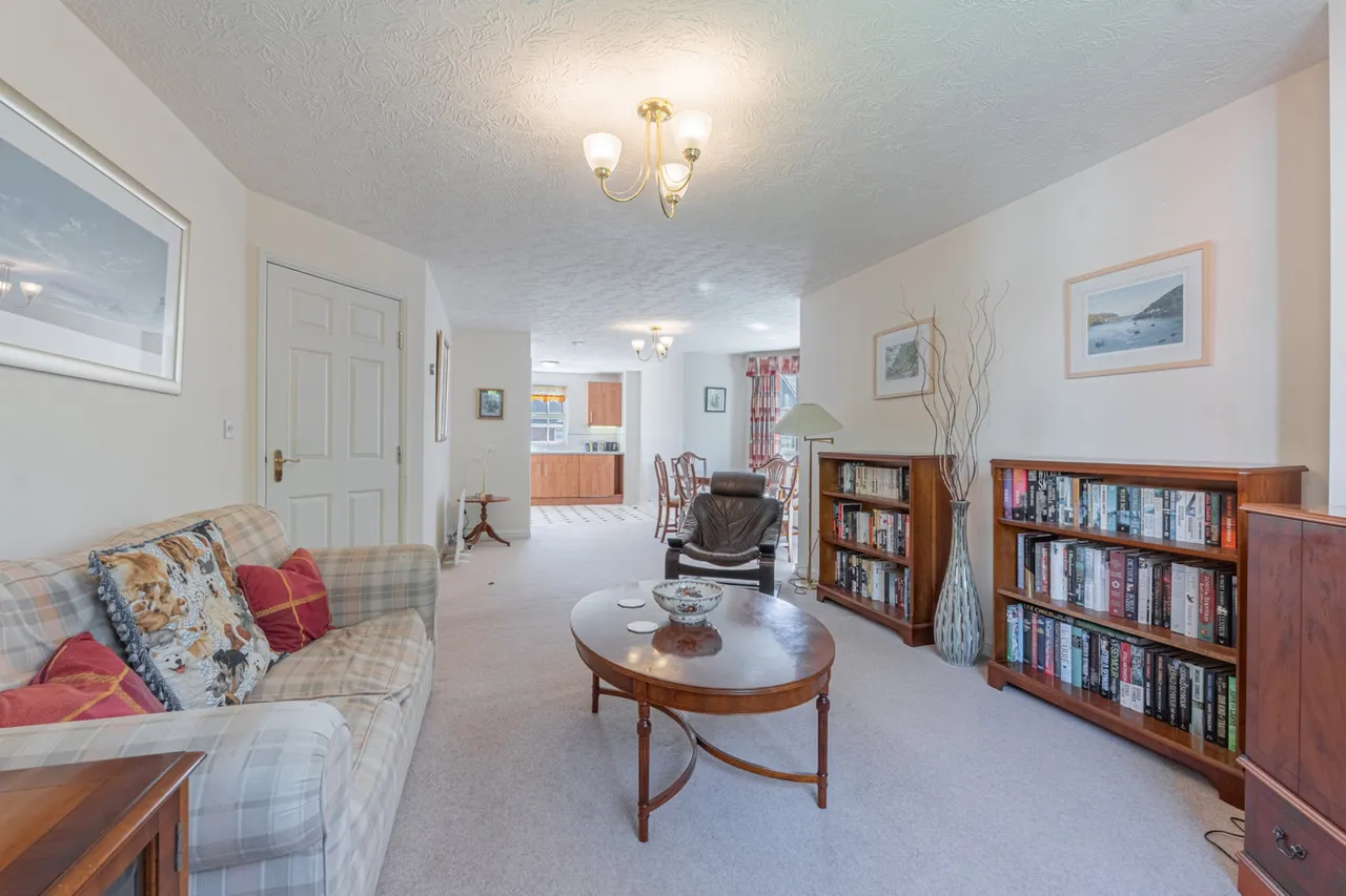 3 bed flat for sale, Fazeley Close, Solihull