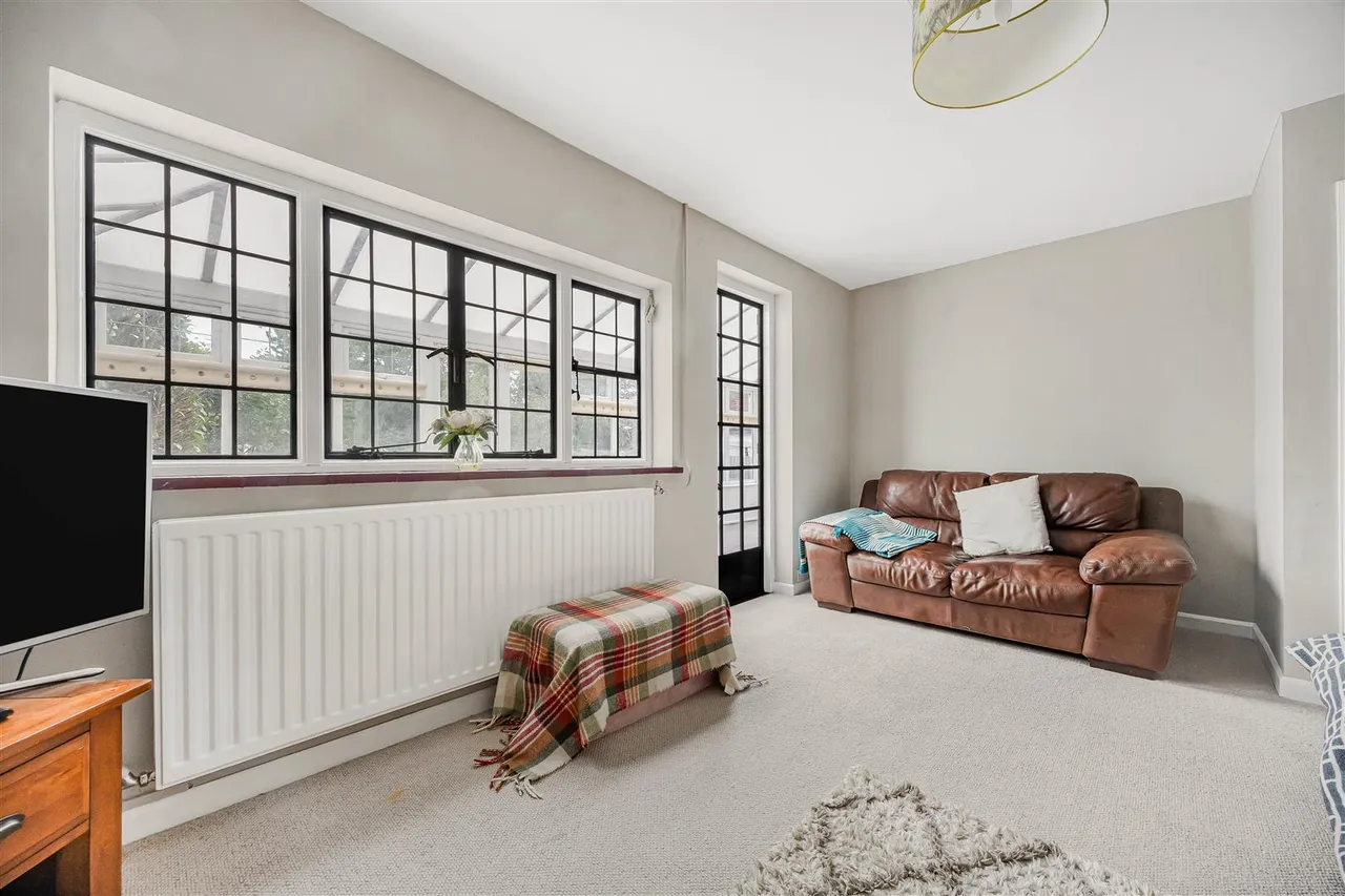 Bath Road, Sonning, RG4, photo 3