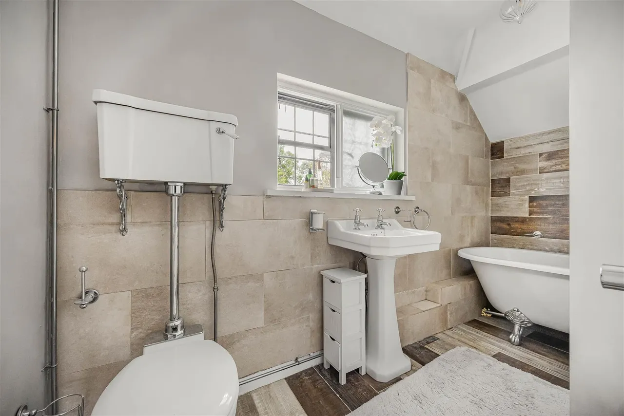 Bath Road, Sonning, RG4, photo 12